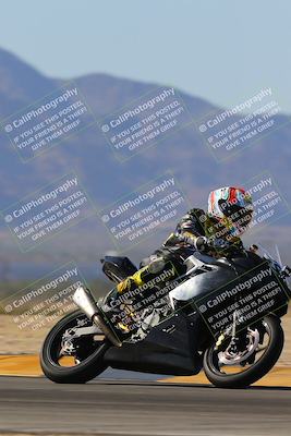 media/Nov-11-2023-SoCal Trackdays (Sat) [[efd63766ff]]/Turn 8 Set 2 (1040am)/